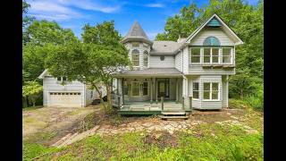 19111 Foxfire Forest Road Wildwood, MO | CBGundaker.com