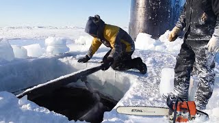 US Submarines Special Technique to Resurface Through Thick Ice