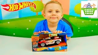 Hot Wheels большая интерактивная машинка и Даник - Новая Машинка Хот Вилс для ребёнка