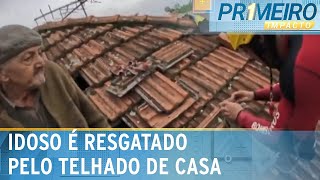 Video idoso-e-resgatado-pelo-telhado-de-casa-em-canoas-rs-primeiro-impacto-08-05-24