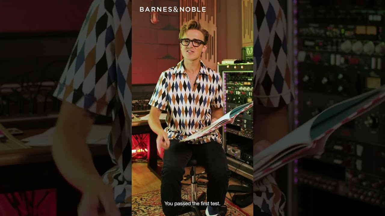 There's An Elf In Your Book - Libro Per Bambini Di Tom Fletcher - Edizione Tascabile - Foto 2