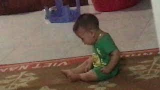 Tít Lại Ngồi 1 Mình Ăn Xúc Xích 13052020