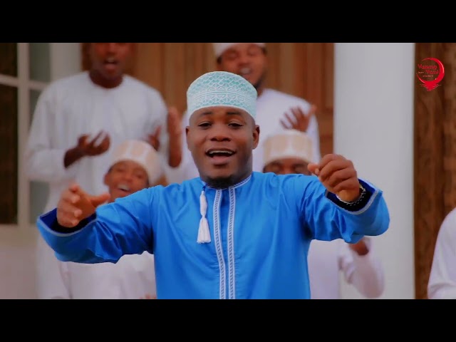 MUDYRU AHIMT X KHALIFAB AHLUL MADINA FURAHA YA EID Official Video class=