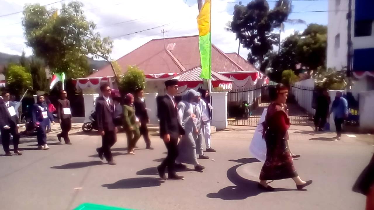 HUT RI 71 - YouTube