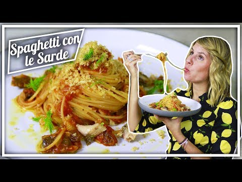 Video: Wie Man Sardellen- Und Pecorino-Nudeln Macht