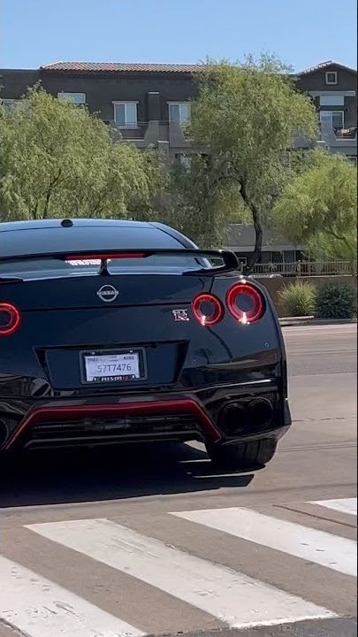 The 2023 R35 Nismo GTR sounds so nice! #shorts #supercar #cars #gtr #r35 #nismo
