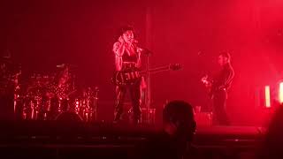 heavenly - pale waves 4/27/2019 @ veterans memorial coliseum in portland, oregon