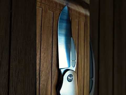 Flashy Knife!