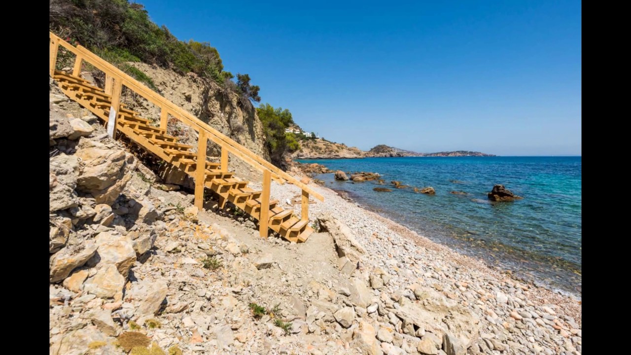 Exclusive luxury villa in Es Cubells directly by the sea with private sea access