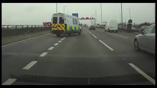 Idiot Police Van - Doesnt know what it wants to do or where it wants to go...