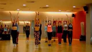 ANIMALES - ROMEO SANTOS ft NICKI MINAJ - Zumba Fitness with Natalia Danielczak