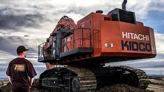 Hitachi ex1200 Upclose Loading