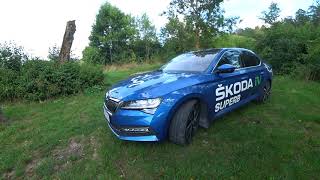 Skoda Superb iV. С электродвигателем мощностью 85кВт, и бензиновым 1.4 TSI/115kW.