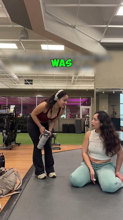 Her Pants Exposed EVERYTHING! 😱