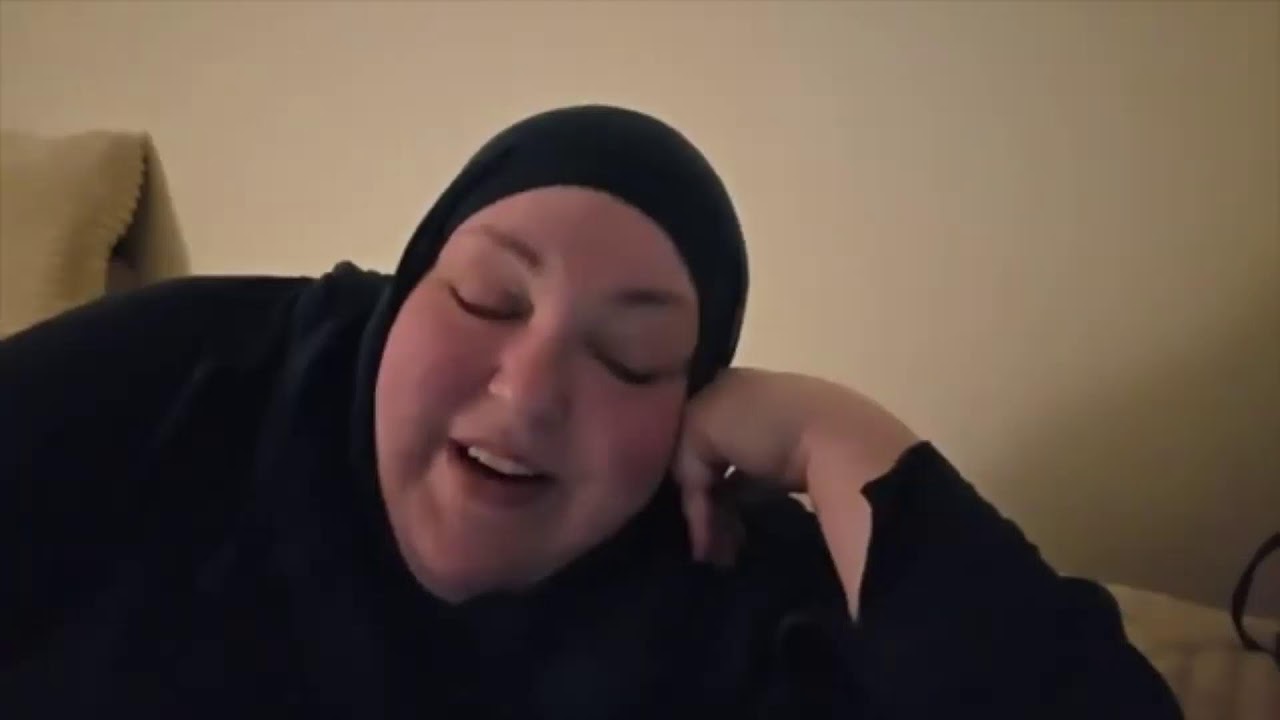 Pumpkin Princess Live Stream