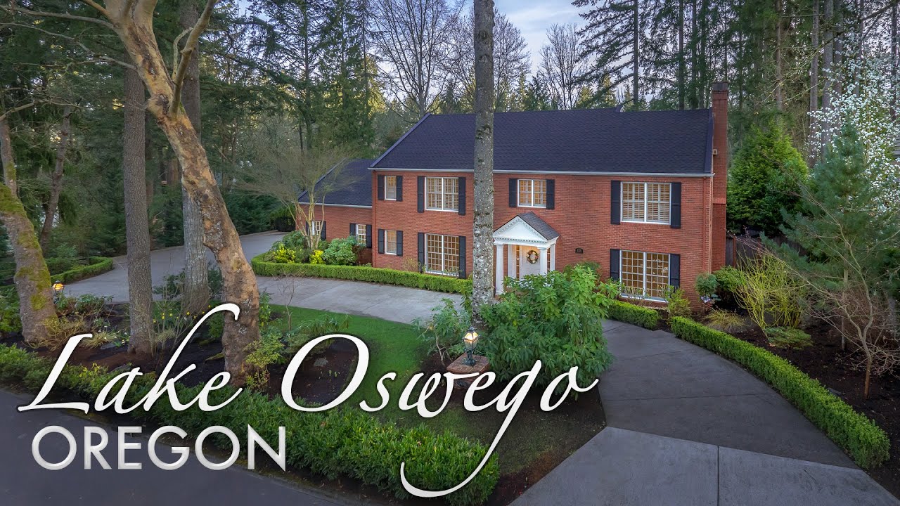 3131 Westview Court in Lake Oswego For Sale Presented by Kathy Hall