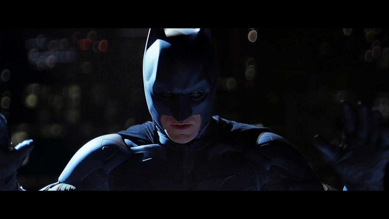 Batman the enemy within костюм. Batman субтитры. Batman return of the caped crusader 2016. Бэтмен в геленджике. Бэтмен начало машина.