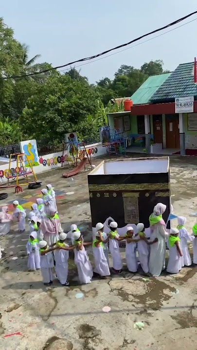 Aku ingin ke mekah berkeliling keliling ka'bah