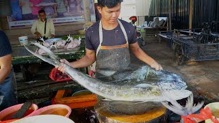 ( AGE 16) MAHI MAHI FISH CUTTING SKILLS BY EXPERT FISH CUTTER || FISH MARKET ACEHNESE 🔪🔥
