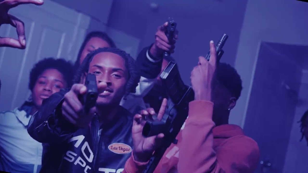 LilTre - FREAK BITCH