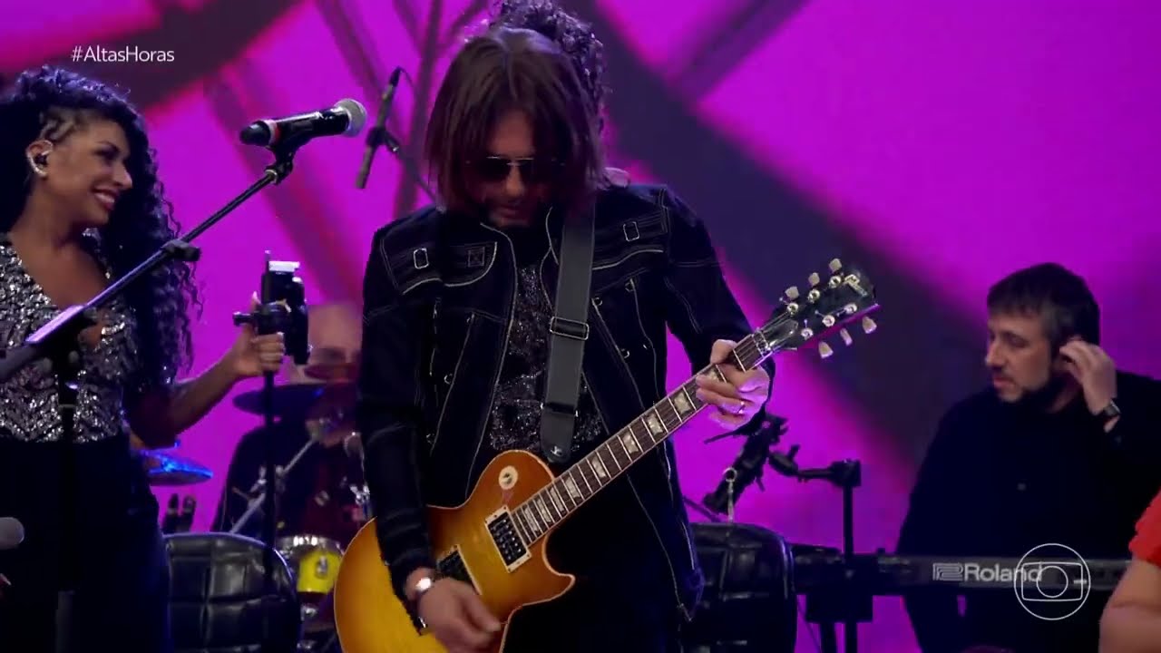 Edson e Hudson levantam a plateia com 