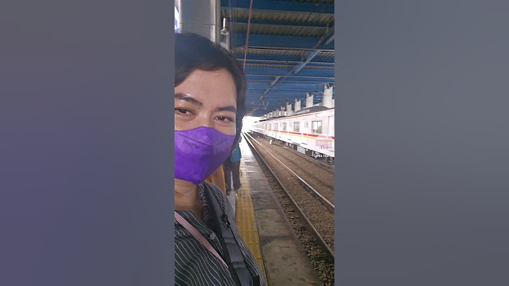 Pengalaman pertama kali naik kereta Commuter Line di Jakarta - Cerita Mama versi #shorts video