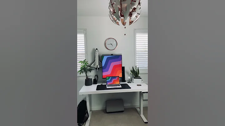 Anyone want a full review of the BenQ PD3220U? #monitor #benq #setup