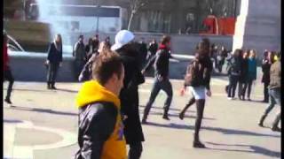 Trafalgar Square WWRY Flash Mob.m4v