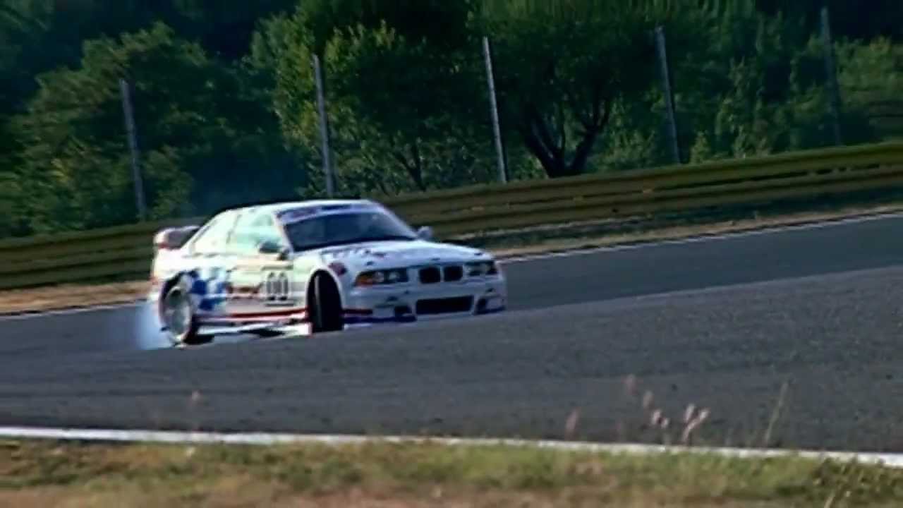 BMW M3 E36 DRIFTING - 100mph sideways - YouTube