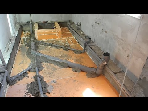 Видео: Как установить трубы канализации в совмещенной ванной комнате ч.2