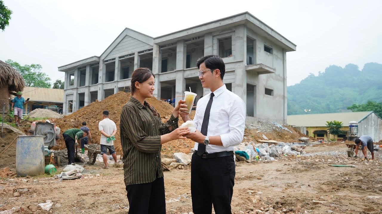 Kind CEO receives special attention from Poor Girl Tu Mai after helping her have a new life