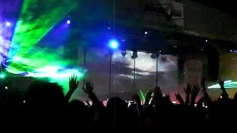 Zouk Out 2008 - Above & Beyond (Vid 8 of 10) Miracle - Oceanlab
