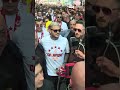 🦁 Galatasaraylı futbolcular, Mauro Icardi önderliğinde Galatasaray Lisesi'nden çıkış yaptı! #shorts