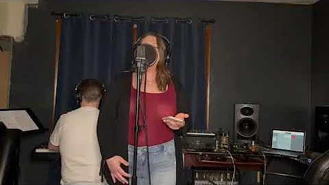 Heather Geer cover of Billie Eilish idontwannabeyo...