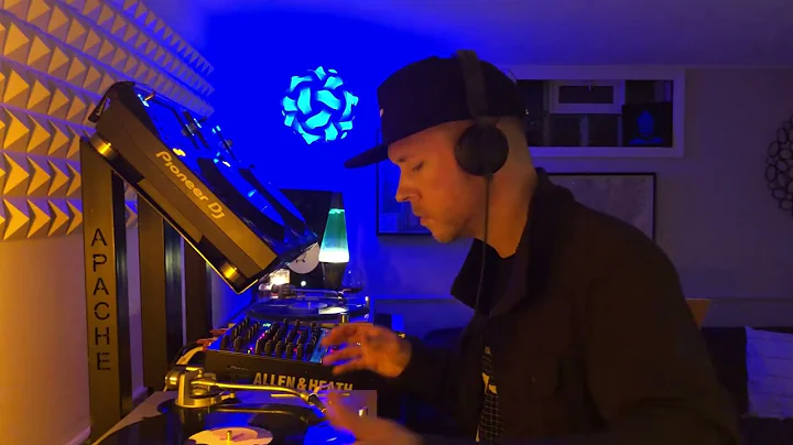 Deep House Vinyl Dj Set : Blake Andrew : Live | Dj...