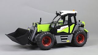 Claas Scorpion 756 telehandler in lego version by Eric Trax