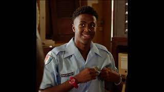 Marlon pryce being my absolute fav for 2:24 seconds #deathinparadise #marlonpryce #nevilleparker