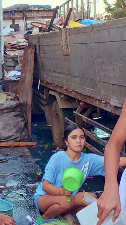 Slum Life Inside Manila’s Worst Slum [4K] 🇵🇭