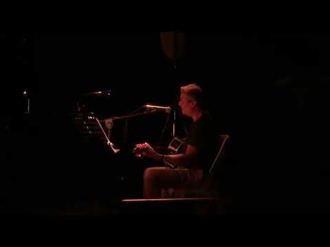 ΘΟΔΩΡΗΣ ΜΠΙΤΖΙΔΗΣ -