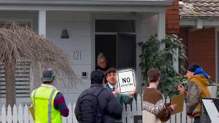 Selling No Soliciting signs