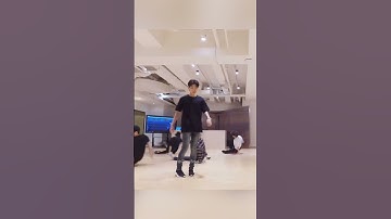 He always notices 😌❤️ #chanbaek #baekhyun #chanyeol #exo