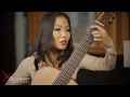 J.S.Bach, Prelude BWV 997 played by Thu Le, classical guitar