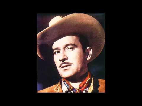 PEDRO INFANTE, Corazón, (Consuelo Velázquez).  Remasterizado.