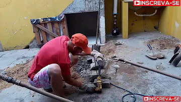 Como tirar um cano de dentro de um poço?