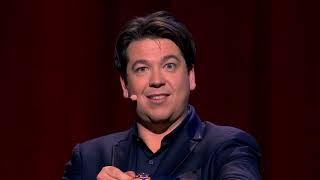 Touring in New Zealand | Michael McIntyre: SHOWMAN | Netflix screenshot 3