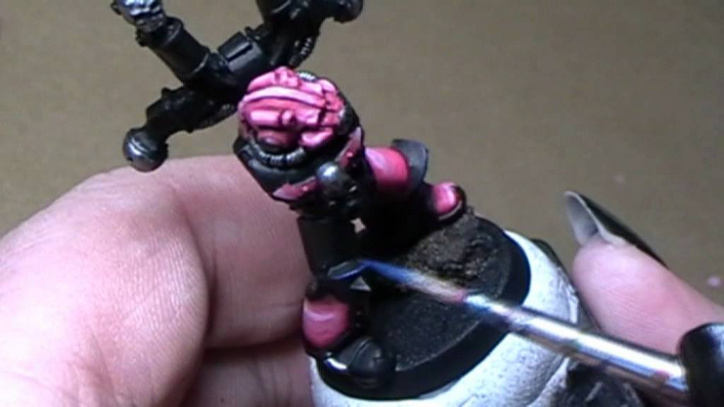 How To Paint A Emperor S Children Noise Marine Chaos Space Marine Youtube