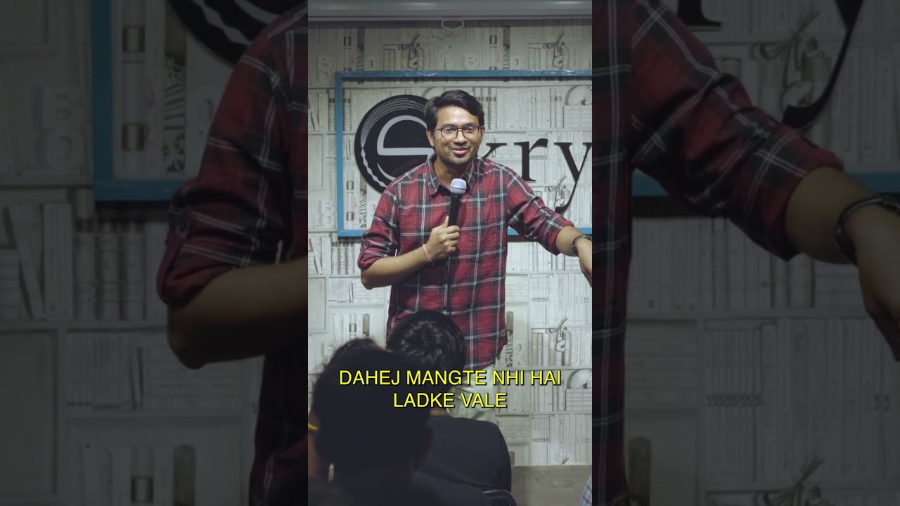 #standupcomedy #standupcomedian #ytshort #comedyvideo #rajasthaniwedding #dahejpratha #crowdwork