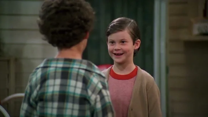 4X20 part 2 "Eric meets Hyde for the first time" T...