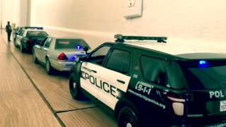 118 Police 1 Silver Uc Unit 1 Marked Crown Vic 1 Ford Explorer