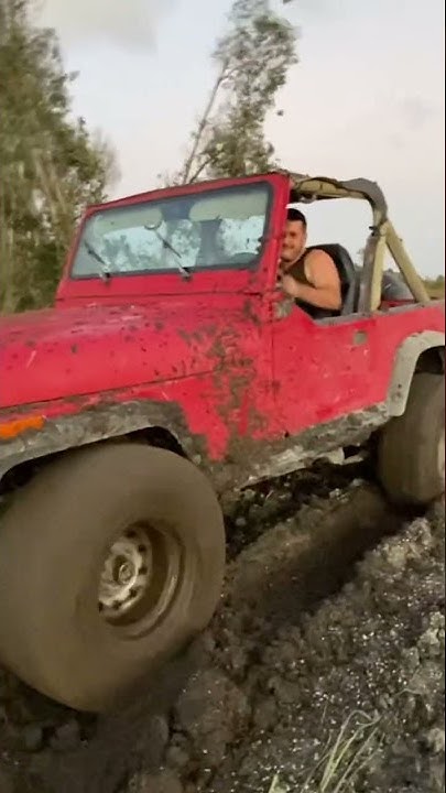 We have PROBLEMS. Jeep Problems! #shorts - YouTube